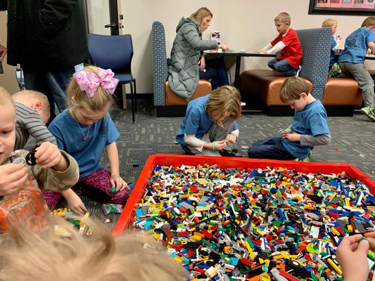 Sheboygan Area School District Etude Elementary. Students at Etude Elementary participating in a Lego activity.